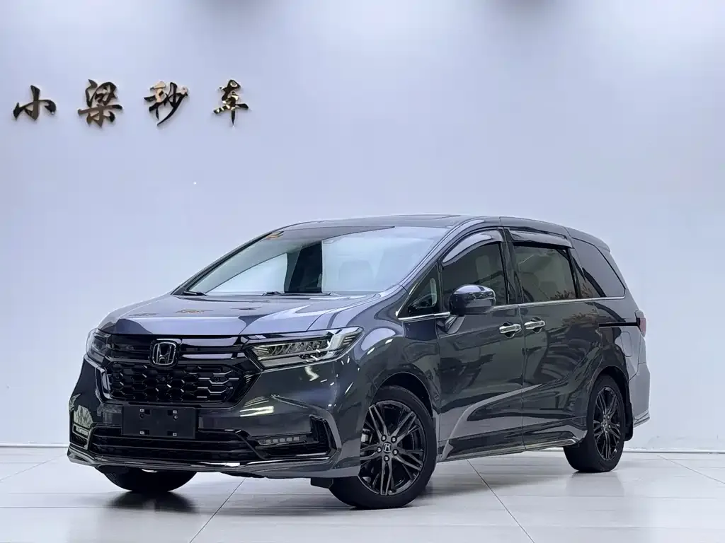 Honda Odyssey — фото 1