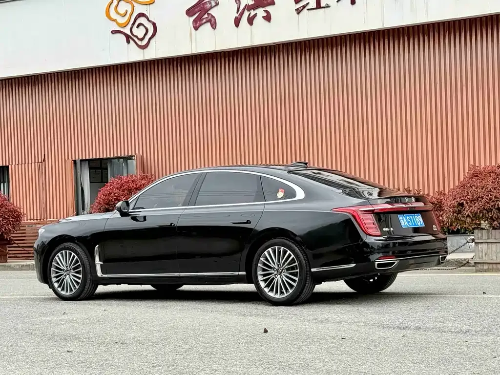 Hongqi H9 — фото 10