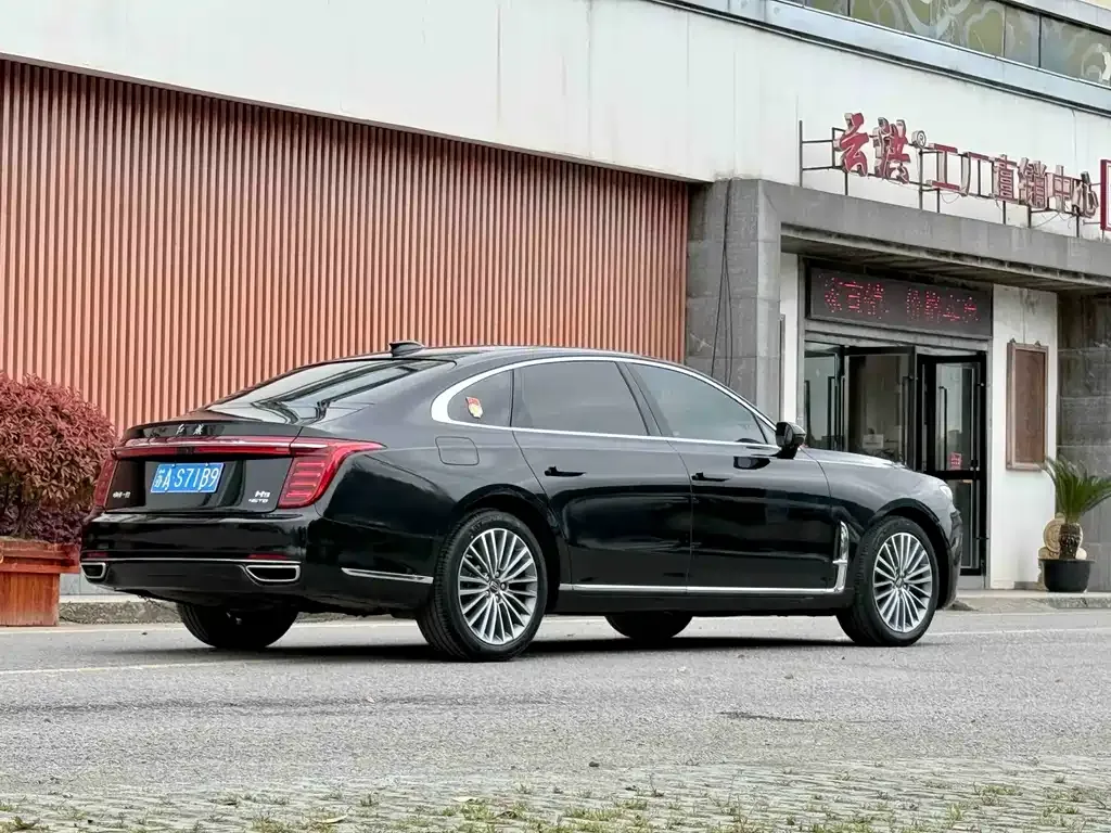 Hongqi H9 — фото 6
