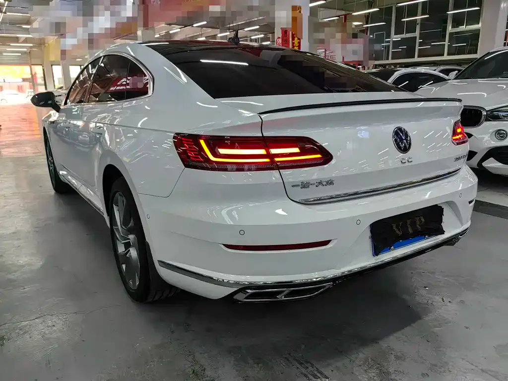 Volkswagen CC — фото 5