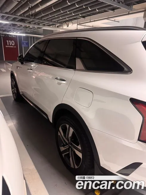 Kia Sorento — фото 6