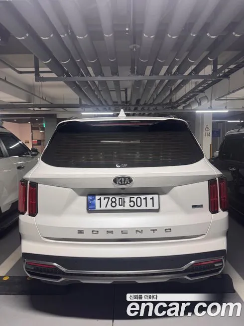 Kia Sorento — фото 3