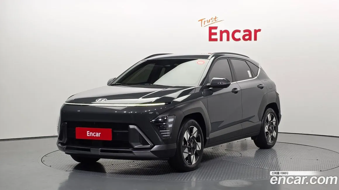 Hyundai Kona — фото 1