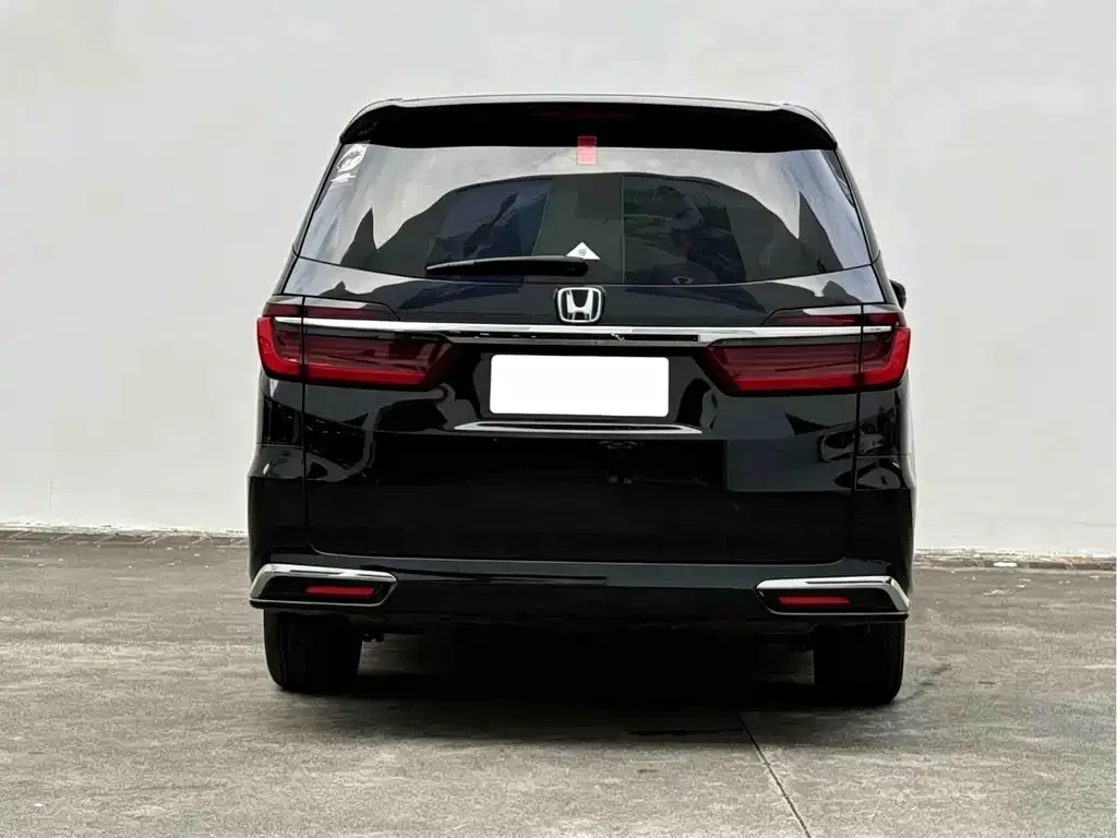 Honda Odyssey — фото 9