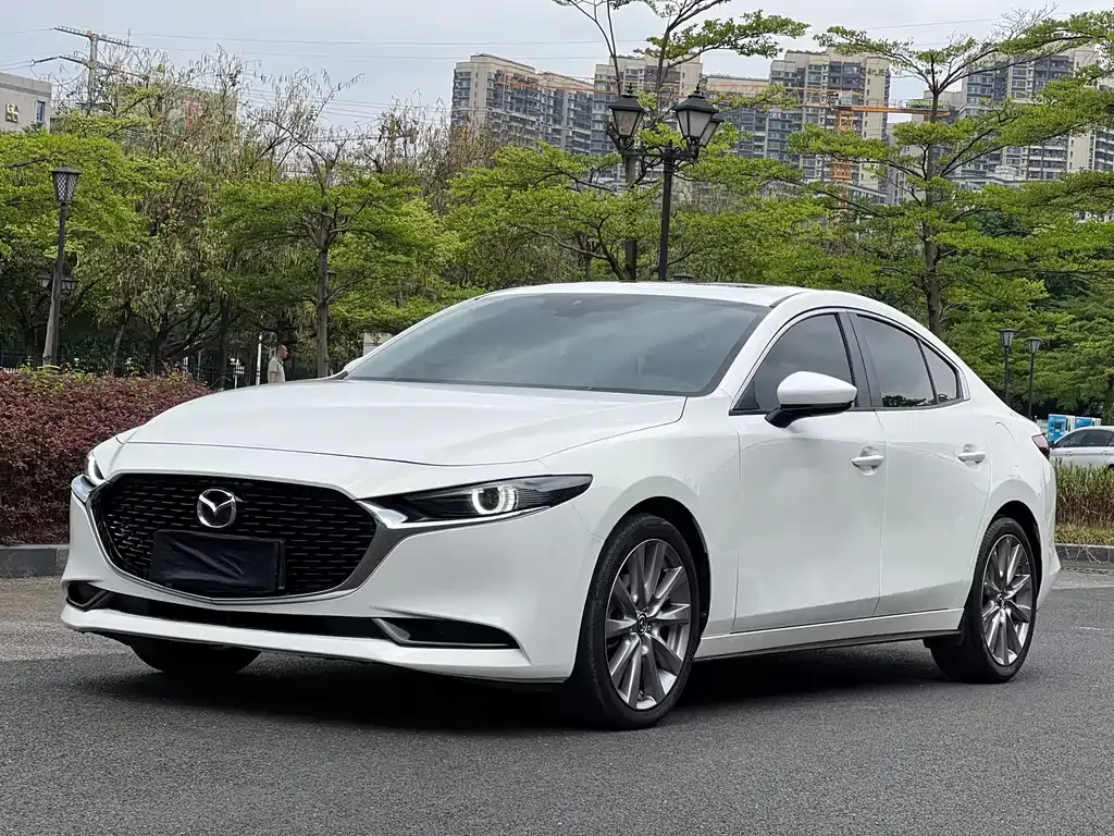Mazda 3 Axela 2021 из CN, фото 1