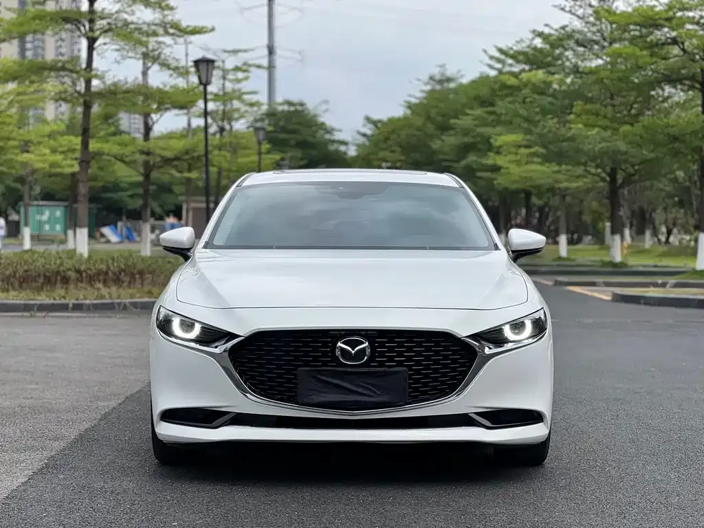 Mazda 3 Axela 2021 из CN, фото 4
