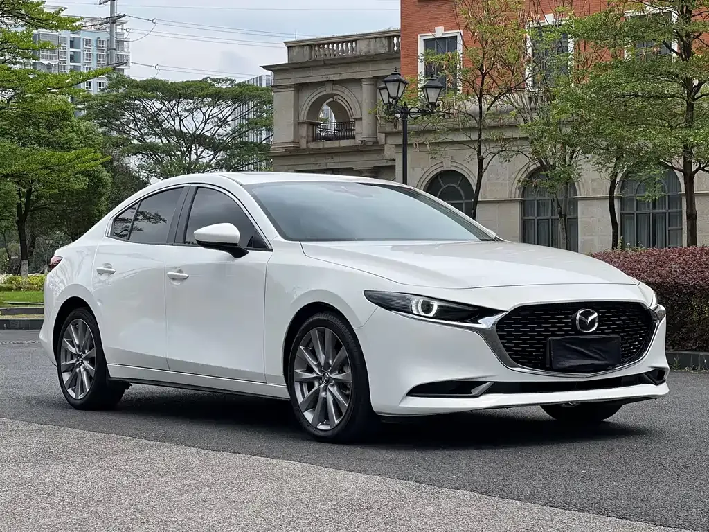Mazda 3 Axela 2021 из CN, фото 2