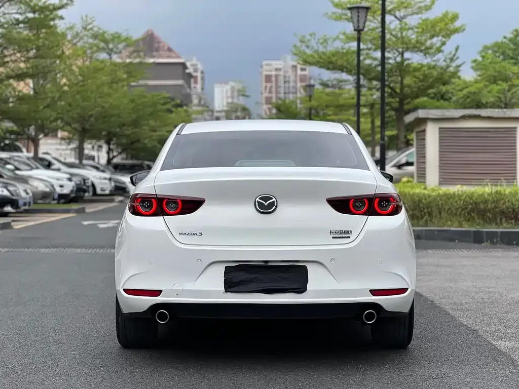 Mazda 3 Axela 2021 из CN, фото 5