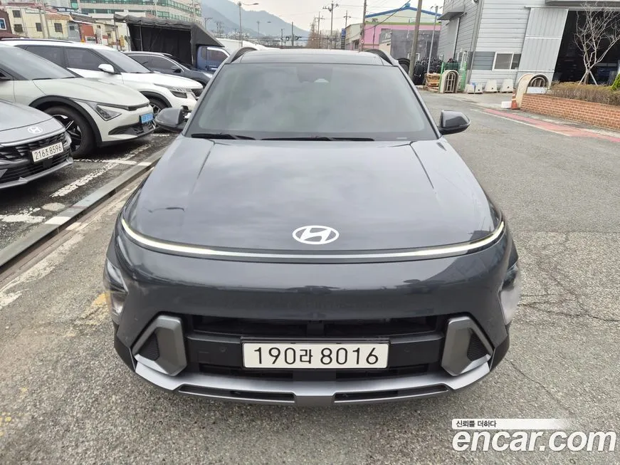 Hyundai Kona — фото 1
