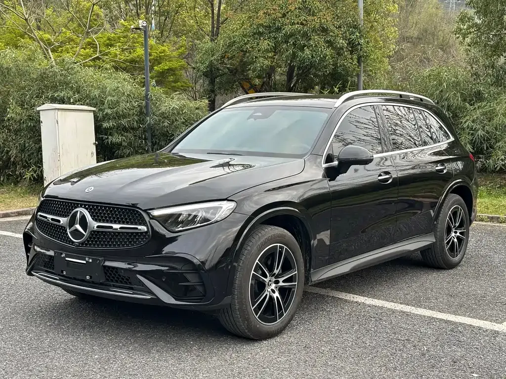 Mercedes-Benz GLC — фото 1