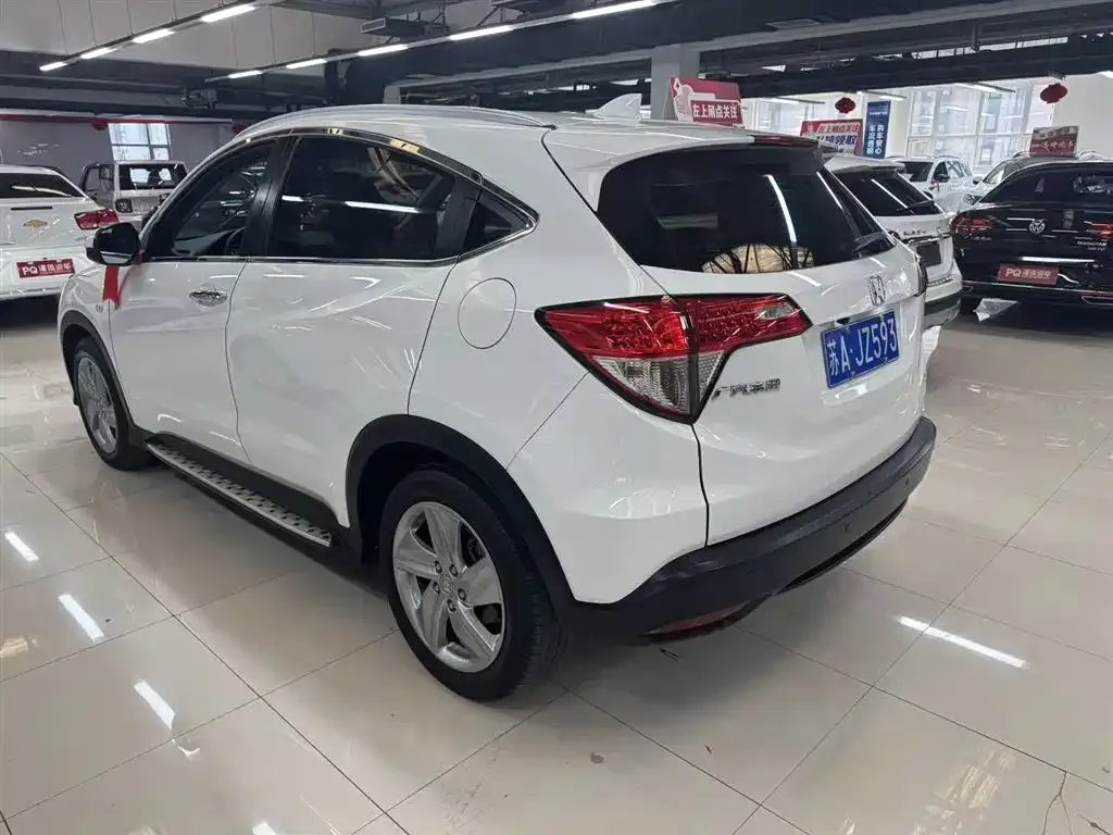 Honda Vezel 2021 из CN, фото 8