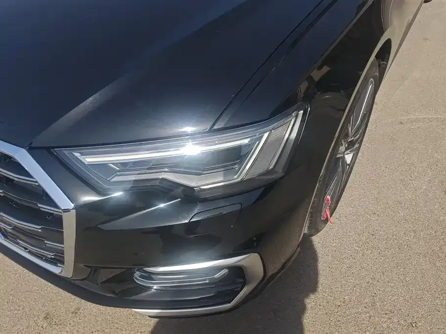 Audi A6L 2024 из CN, фото 10