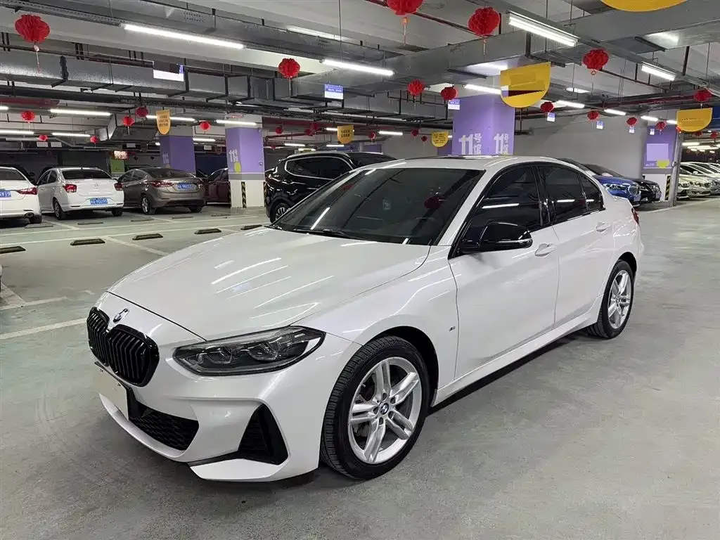 BMW 1 Series 2022 из CN, фото 1