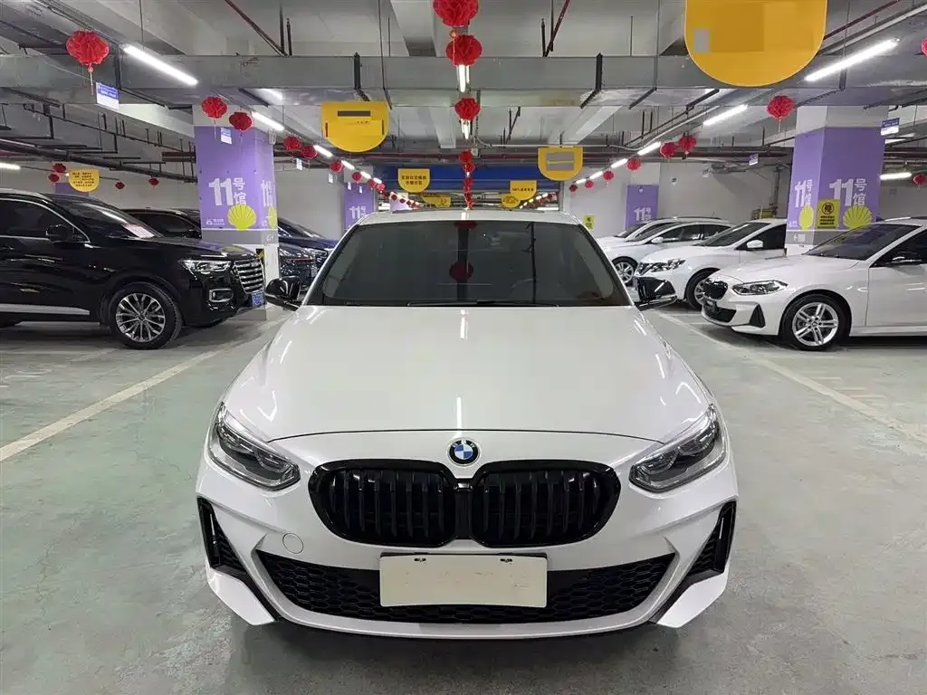 BMW 1 Series 2022 из CN, фото 3