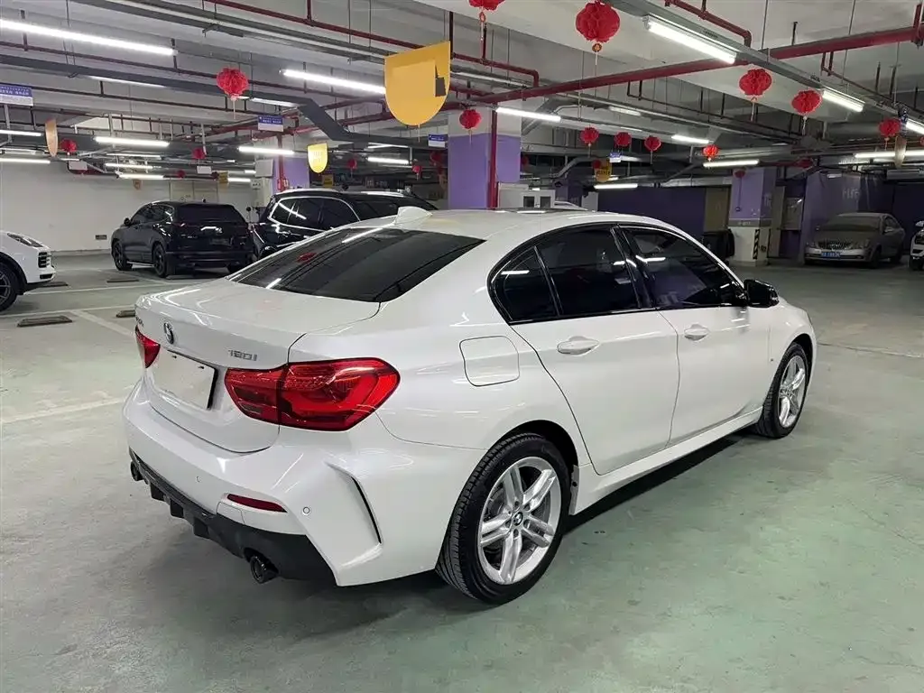 BMW 1 Series 2022 из CN, фото 5