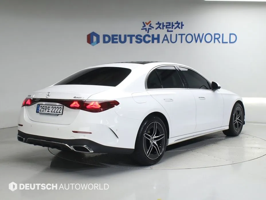 Mercedes-Benz E-Class 2026 из KR, фото 3