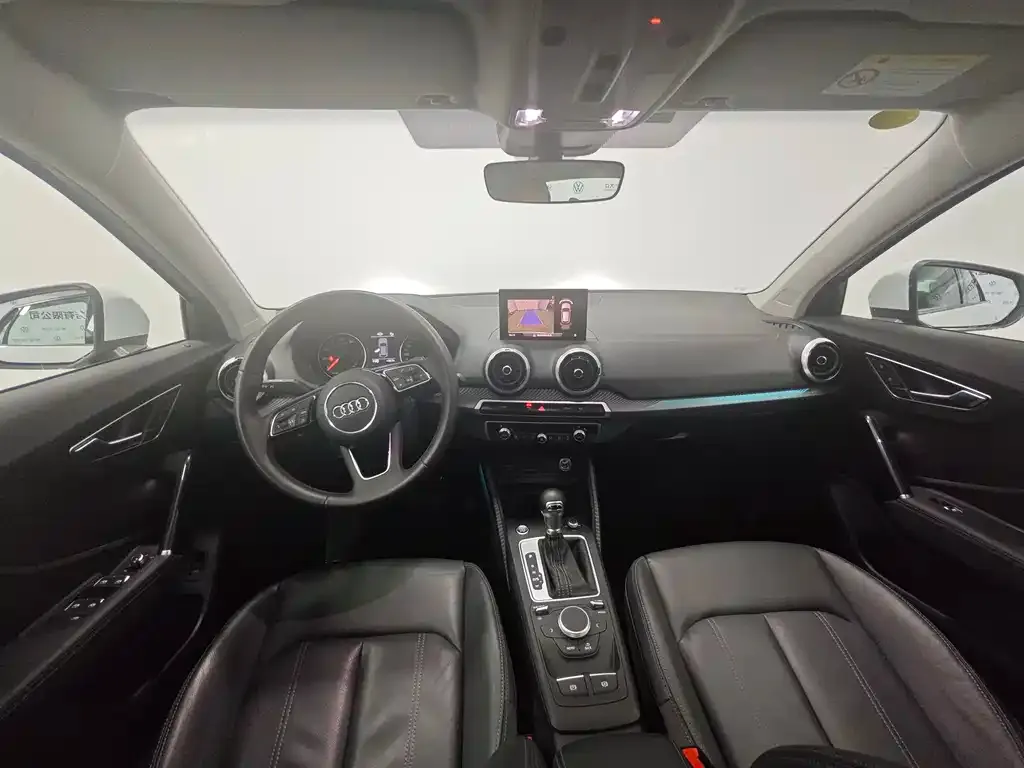 Audi Q2L 2025 из CN, фото 3