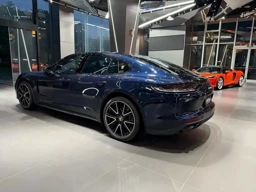 Porsche Panamera 2022 из CN, фото 2