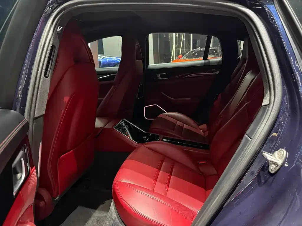 Porsche Panamera 2022 из CN, фото 5