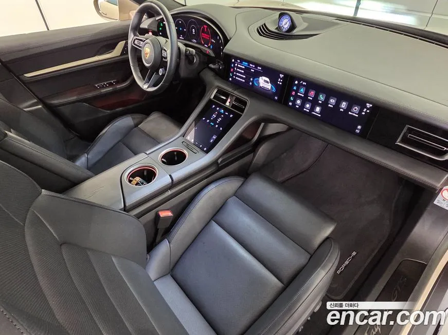 Porsche Taycan 2023 из KR, фото 6