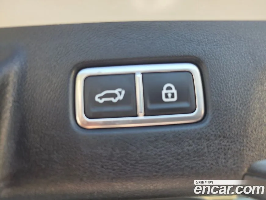 Kia Sorento — фото 10