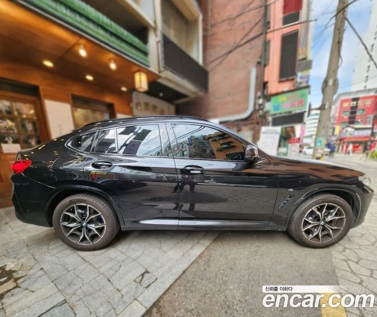 BMW X4 — фото 9