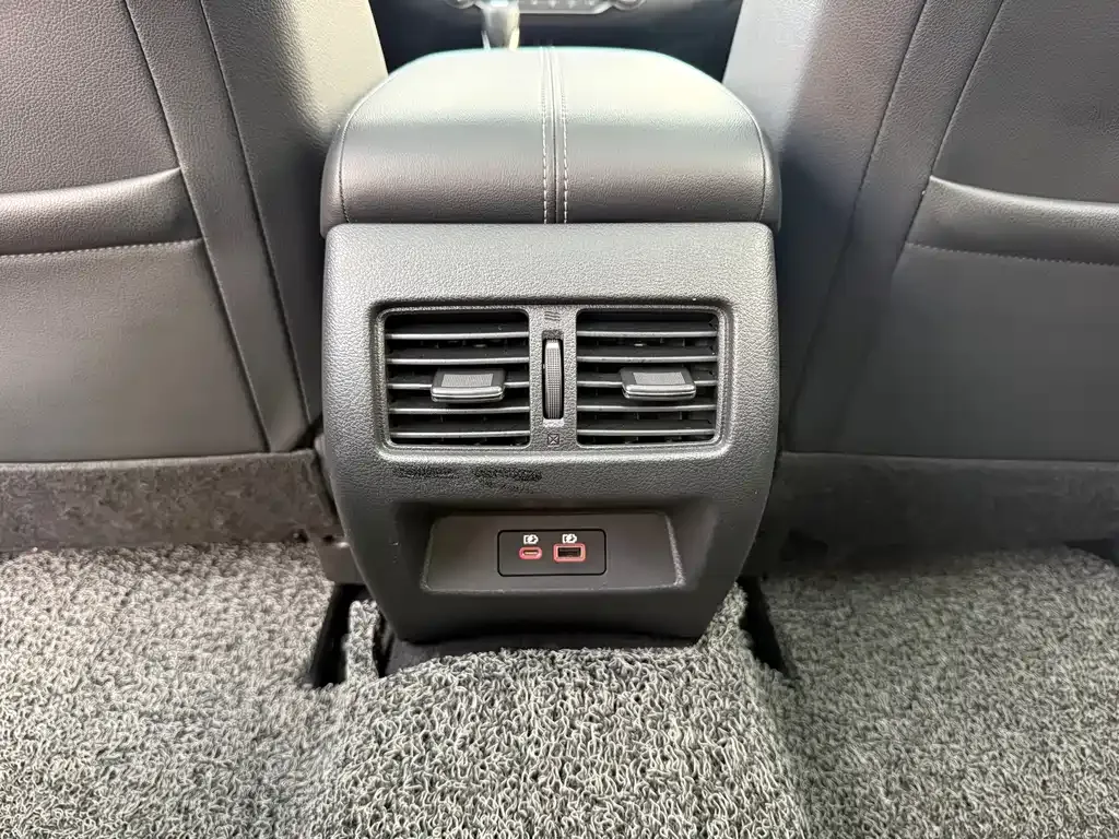 Nissan Teana 2022 из CN, фото 7