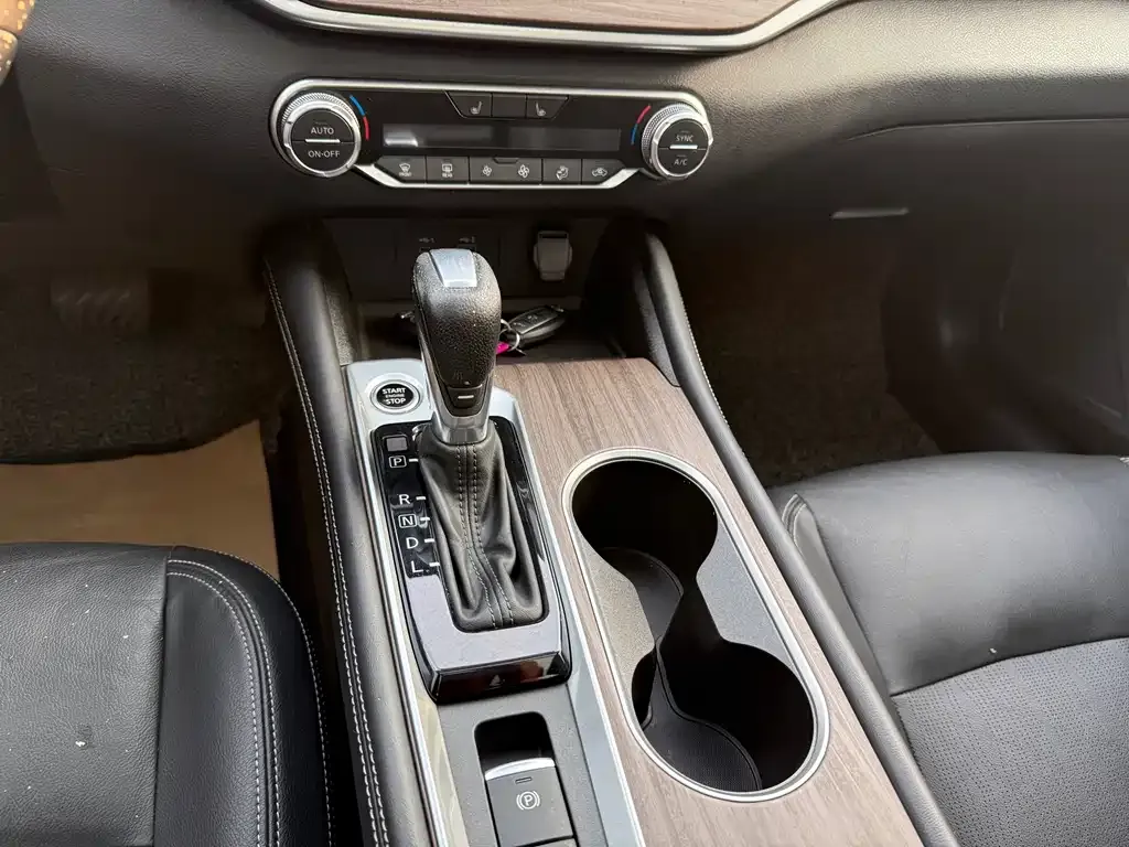Nissan Teana 2022 из CN, фото 2