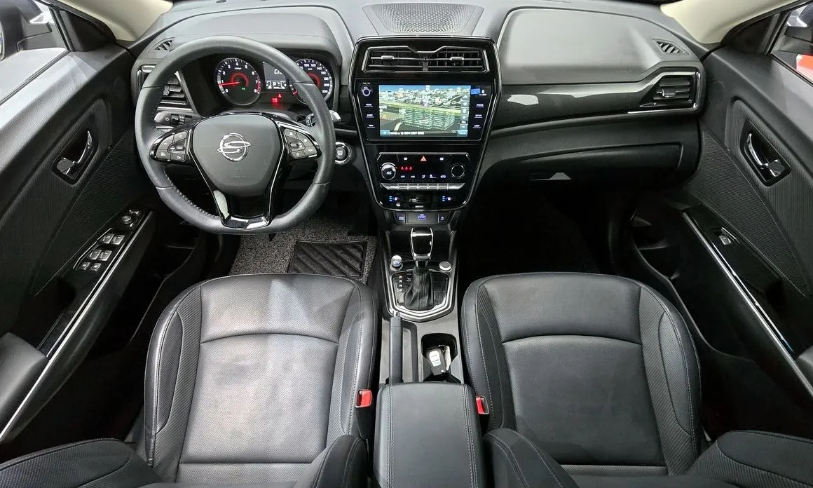KG Mobility (Ssangyong) TIBOLI 2023 из KR, фото 8