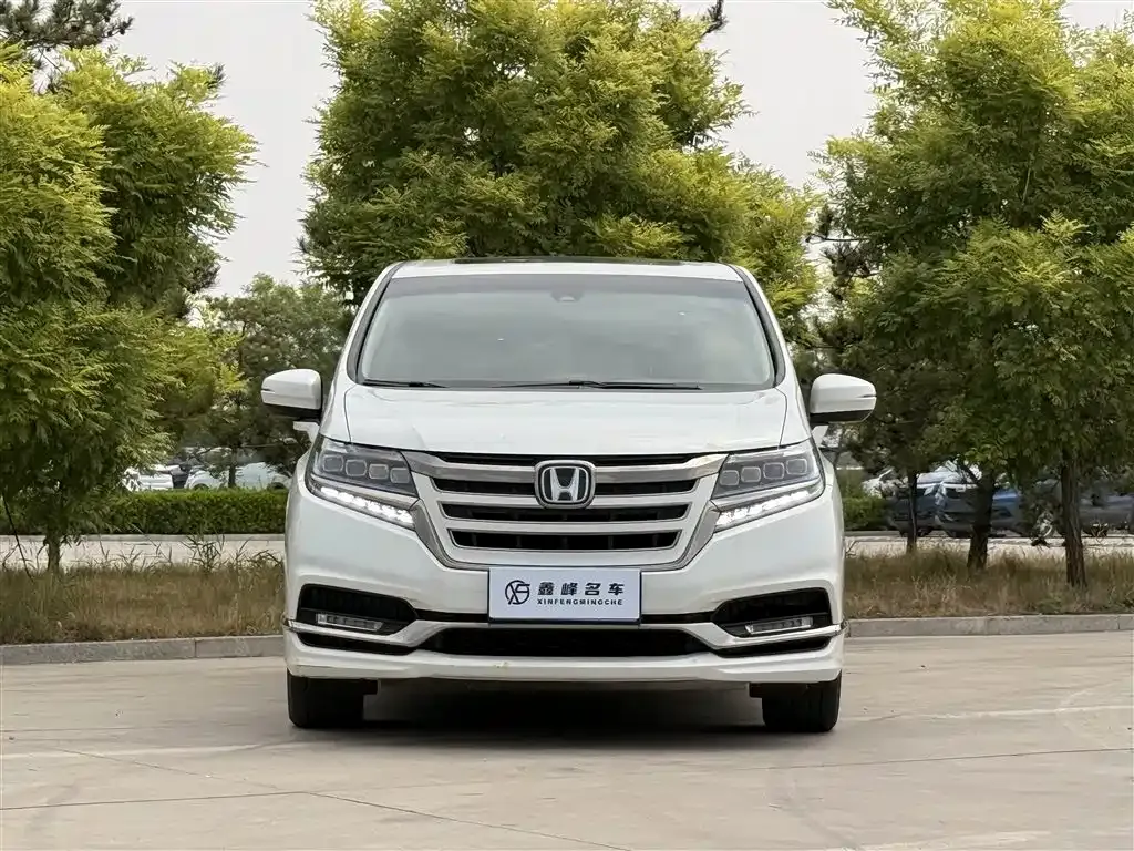 Honda Elysion 2021 из CN, фото 10