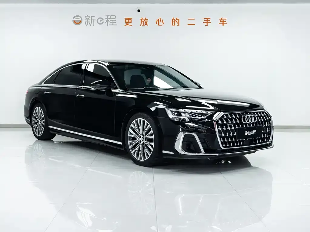 Audi A8 — фото 3