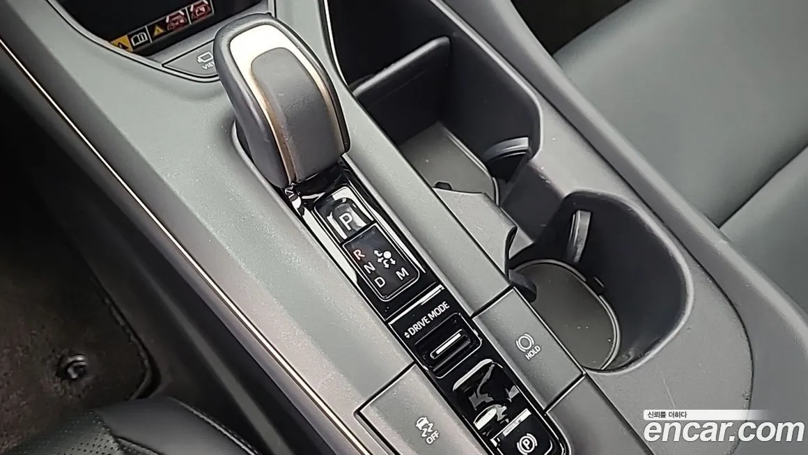 Toyota Crown 2023 из KR, фото 3