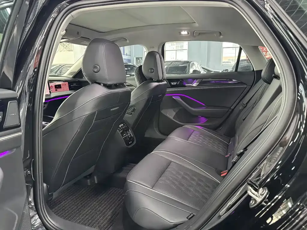 Volkswagen Magotan 2026 из CN, фото 9