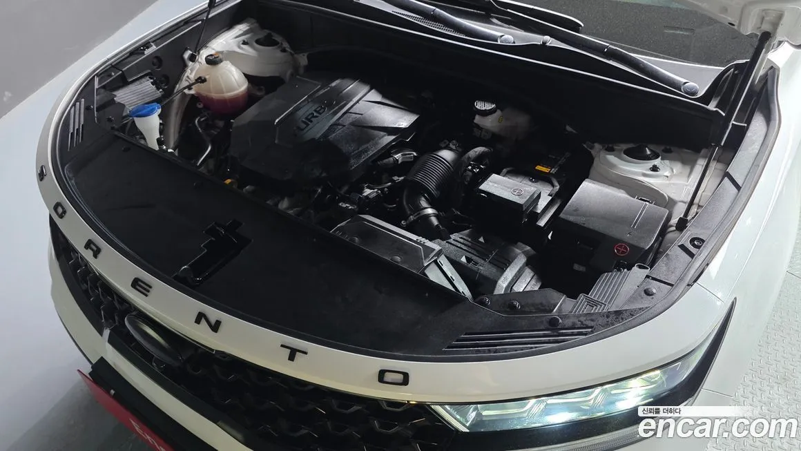 Kia Sorento — фото 8