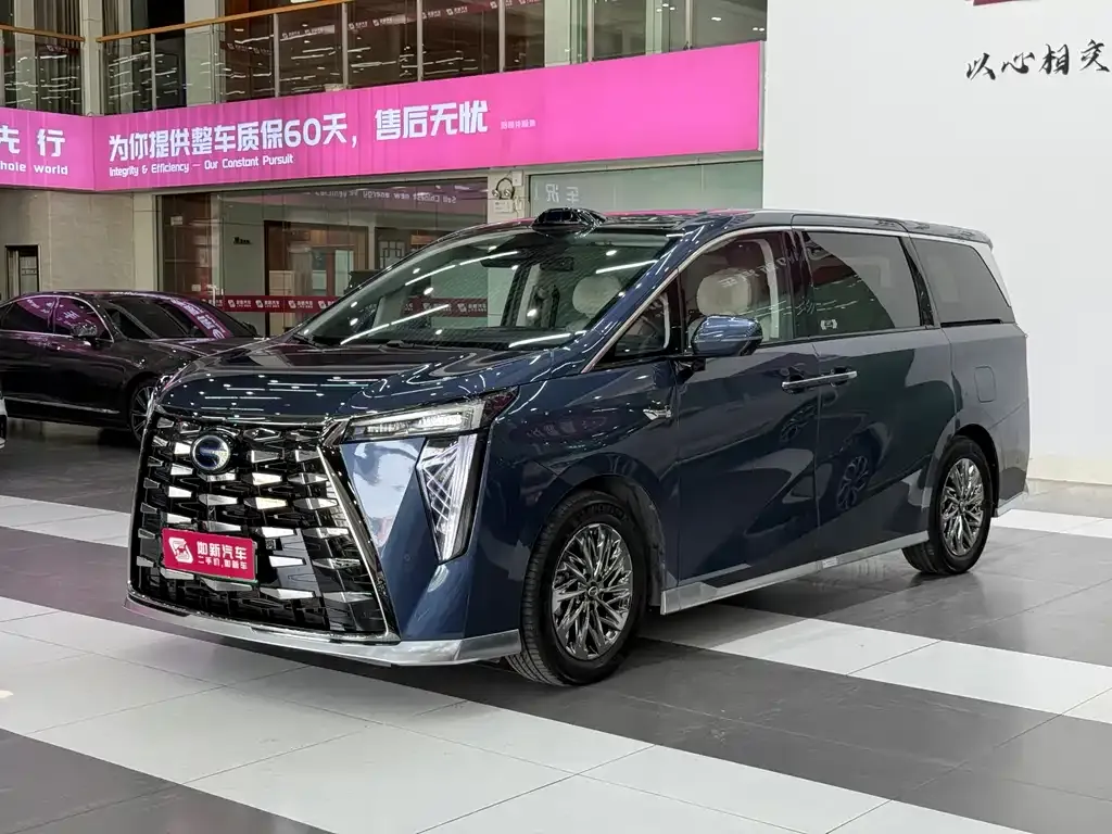 GAC Motor Trumpchi M8 — фото 1