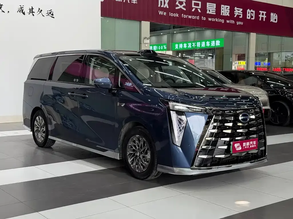 GAC Motor Trumpchi M8 — фото 6