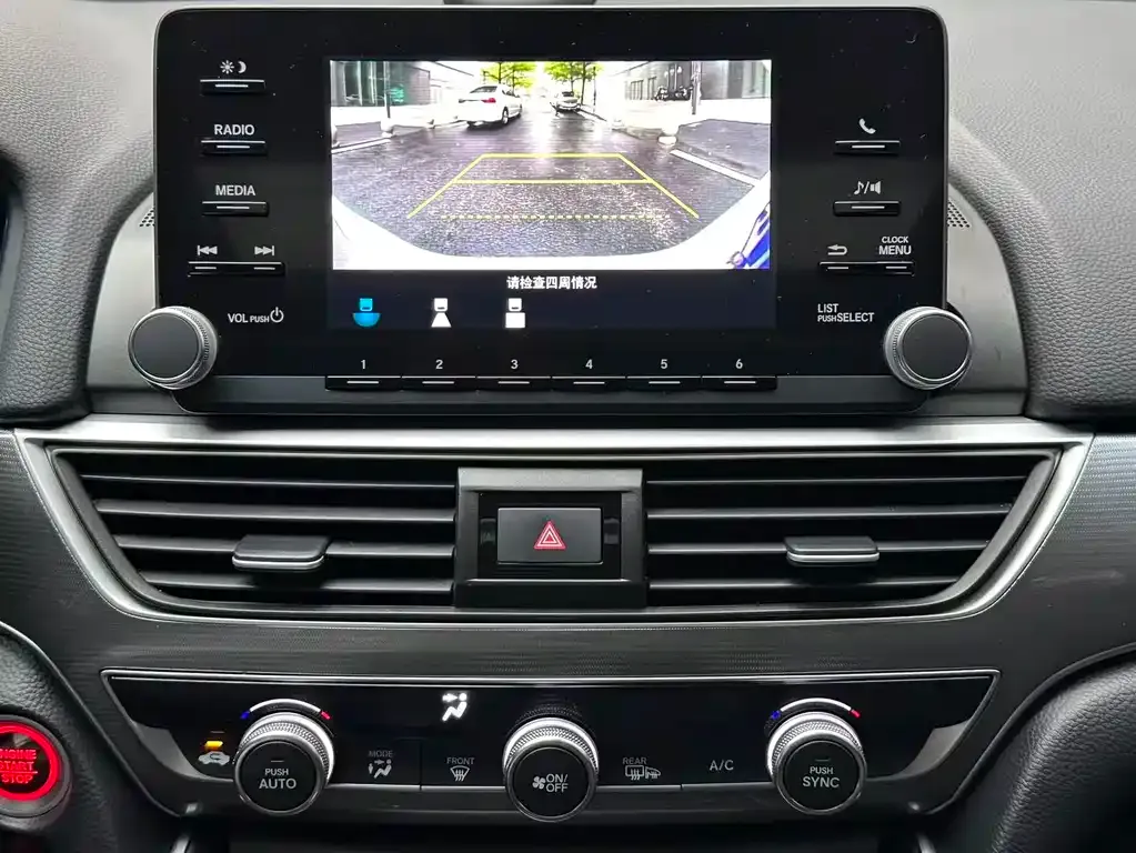 Honda Accord — фото 6