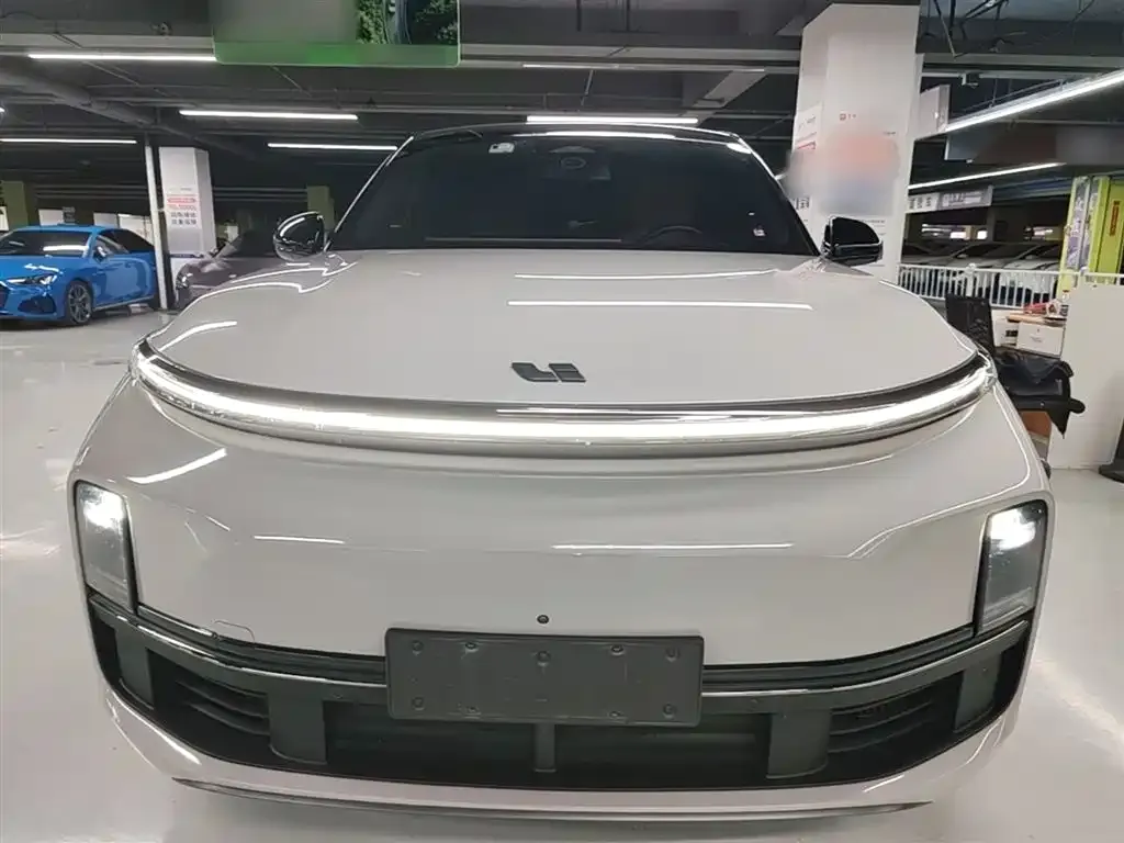 Li Auto L8 2023 из CN, фото 7