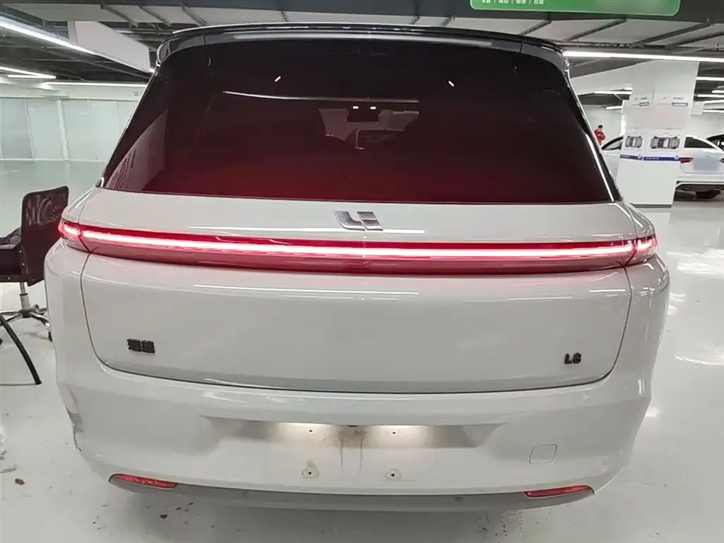 Li Auto L8 2023 из CN, фото 9