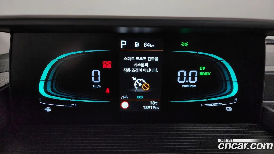 Hyundai Staria — фото 4