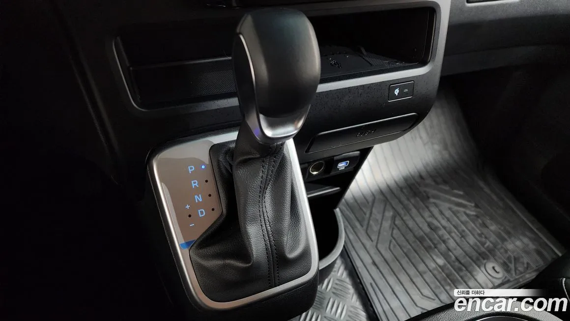 Hyundai Staria — фото 6