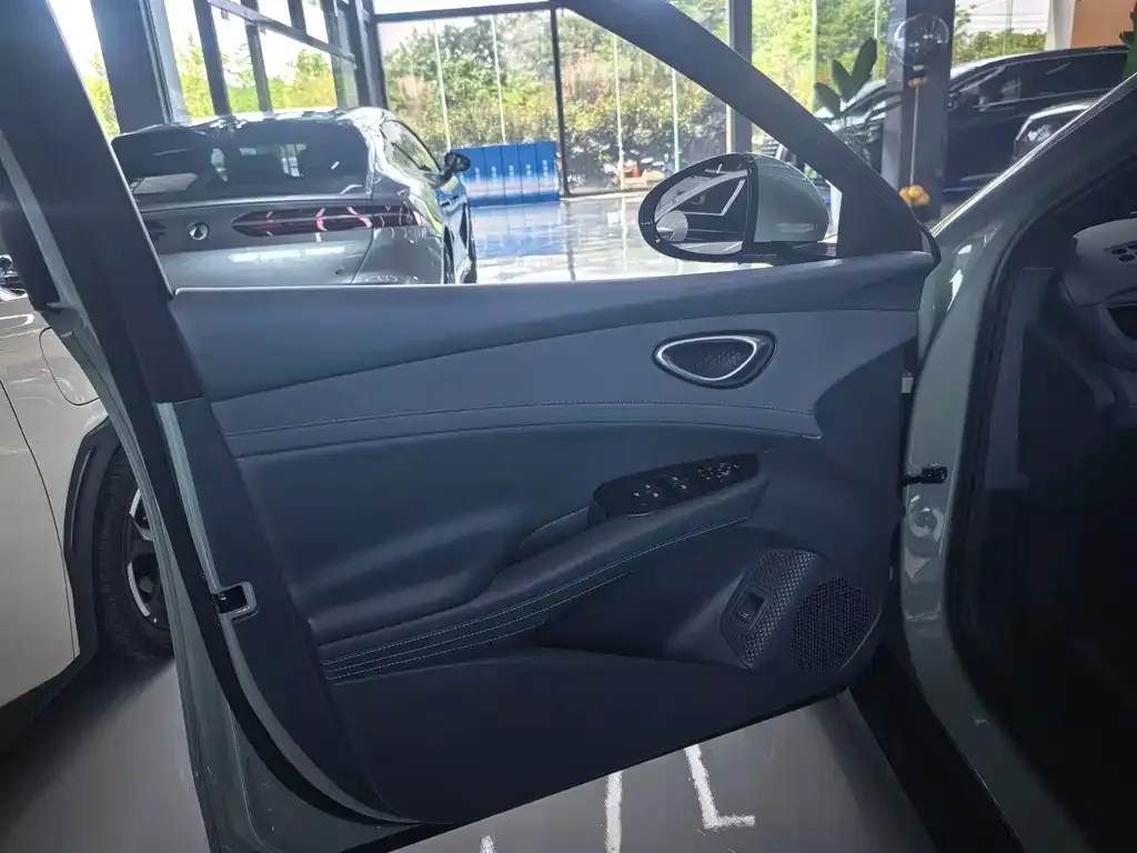 BYD Seal 06GT 2025 из CN, фото 8
