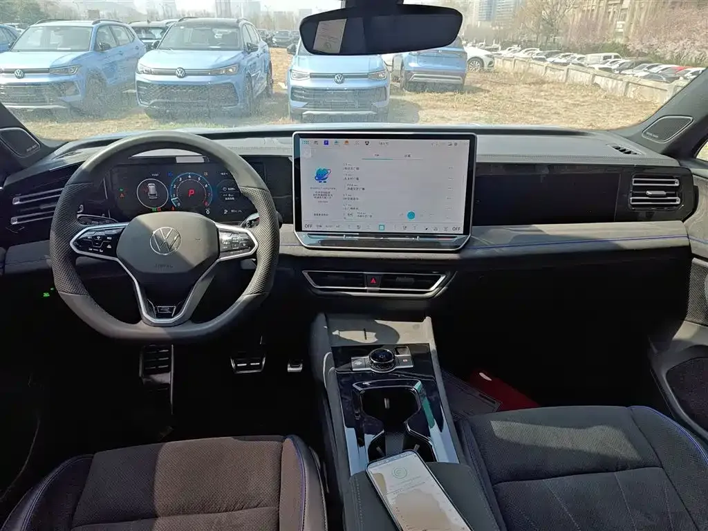 Volkswagen Tiguan L 2024 из CN, фото 7