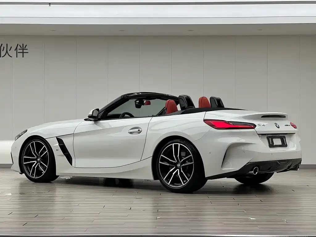 BMW Z4 2021 из CN, фото 8