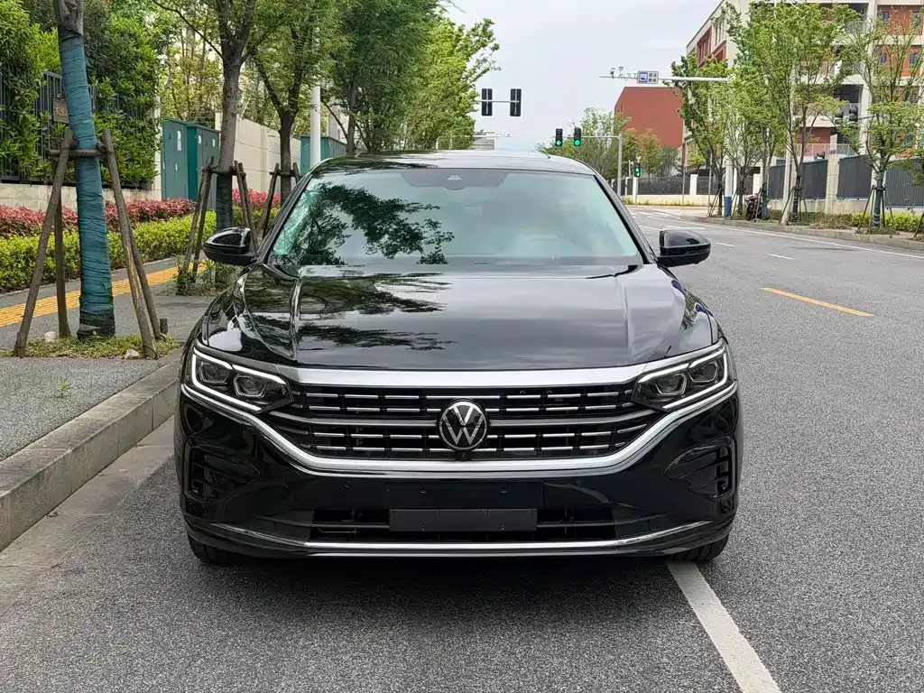 Volkswagen Passat 2025 из CN, фото 8