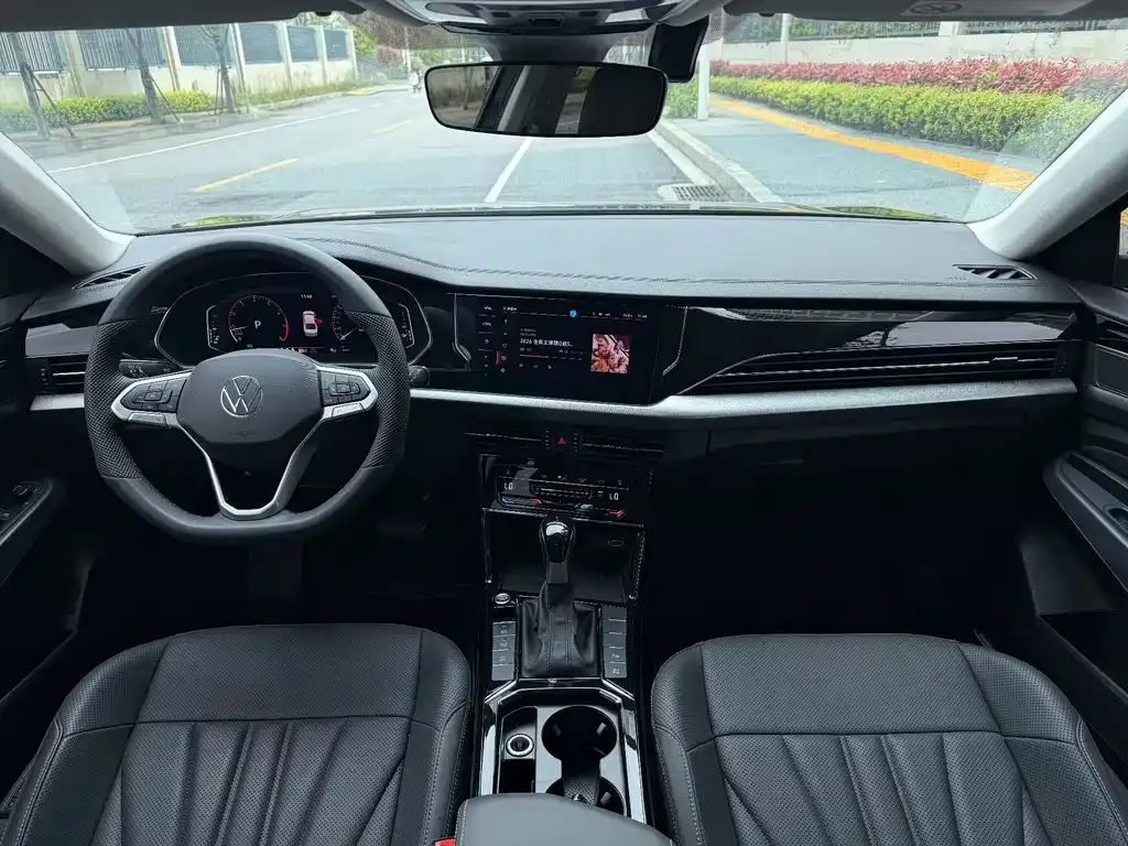 Volkswagen Passat 2025 из CN, фото 5