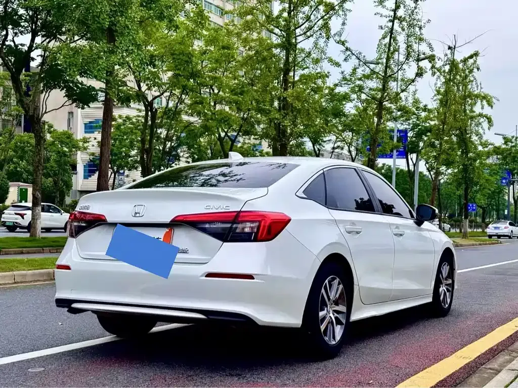 Honda Civic — фото 6