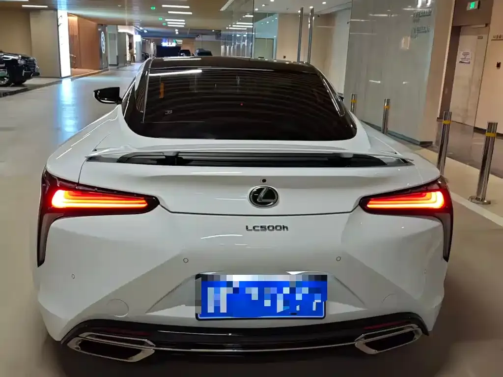 Lexus LC 2024 из CN, фото 2