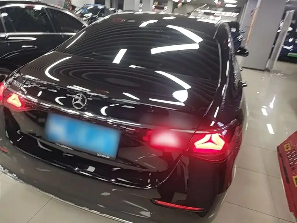 Mercedes-Benz E-Class 2025 из CN, фото 4