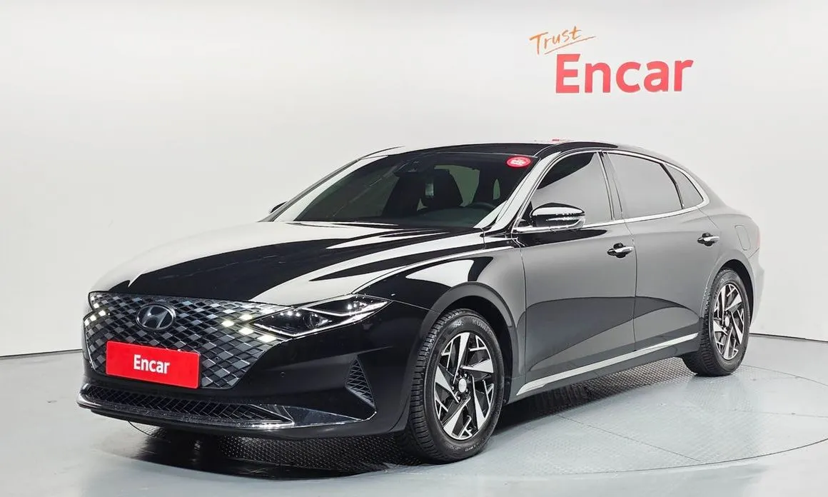 Hyundai Grandeur — фото 1